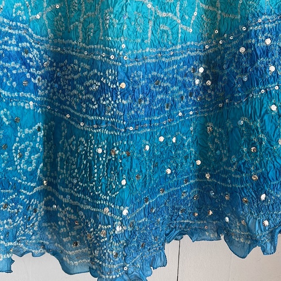 Stunning Turquoise Sequined Bandhani Skirt Size Large - Picture 2 of 7